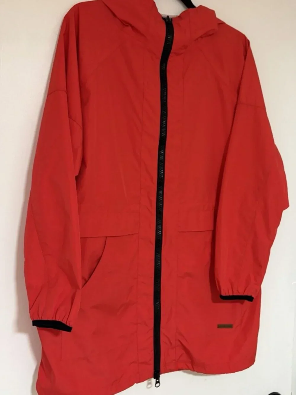 Without Walls Women’s Red Seam Sealed Oversized Rain Jacket Size Medium
